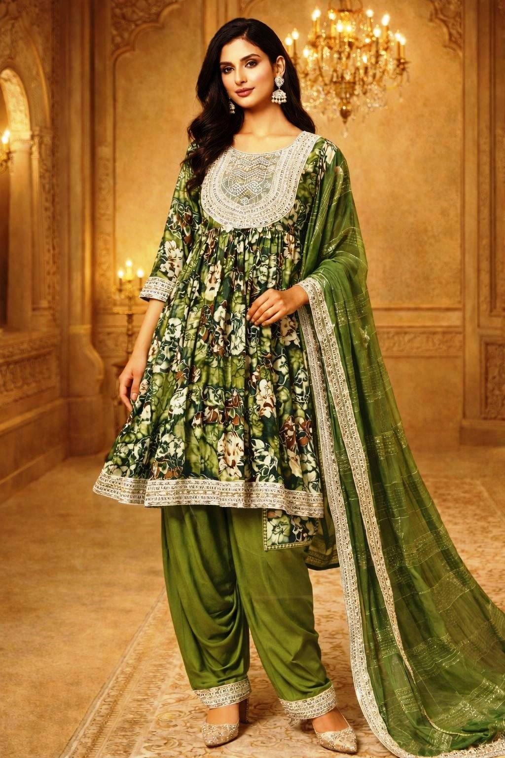 Women Green Floral Printed Ethnic Kurta Pant Set with Dupatta Designer Pakistani Style Suit