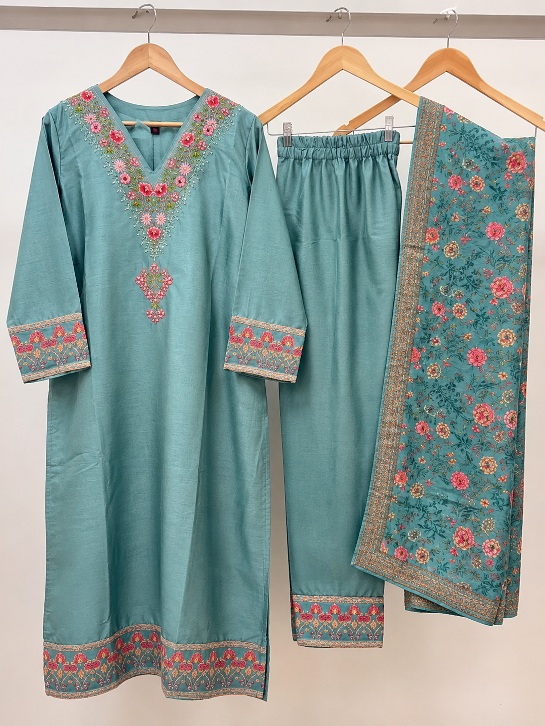 Women's Wine Embroidered Kurta Pant with Printed Dupatta Set | Straight Fit Ethnic Wear - 3